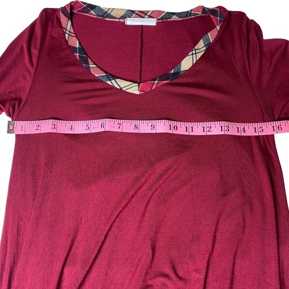Reborn J Long Sleeve Deep Cranberry Plaid Detail V-neck Tunic Ladies Small - Picture 5 of 11